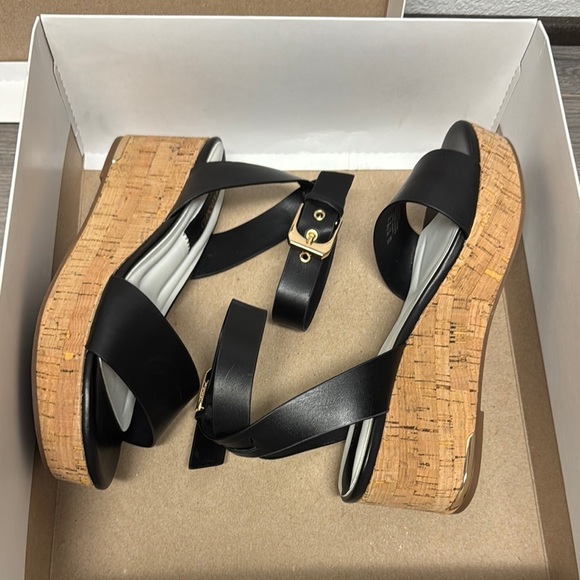 Franco Sarto Presley Platform Wedge (WIDE) - Picture 2 of 7